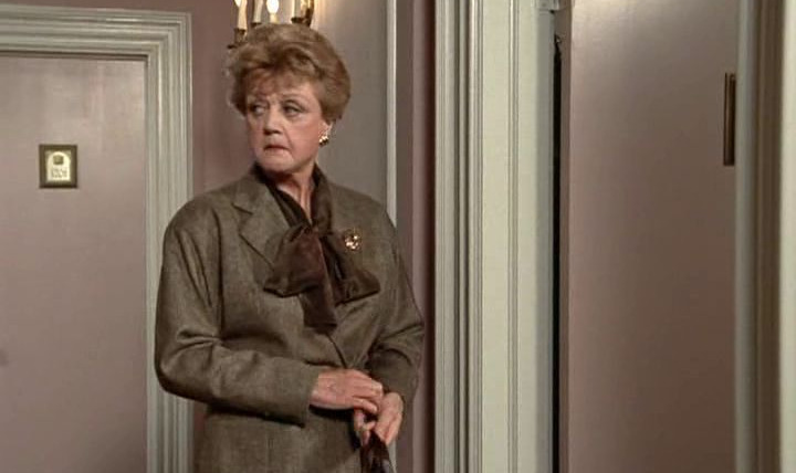 Murder, She Wrote — s04e11 — Doom with a View