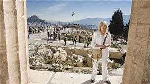 Joanna Lumley's Postcards — s01e02 — Greece