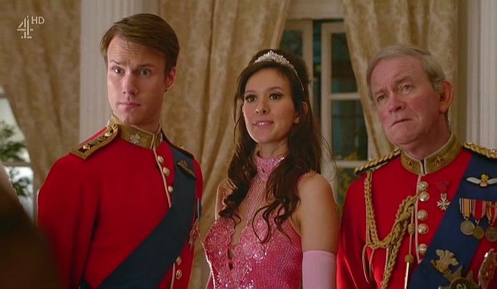 The Windsors — s01e06 — Episode 6