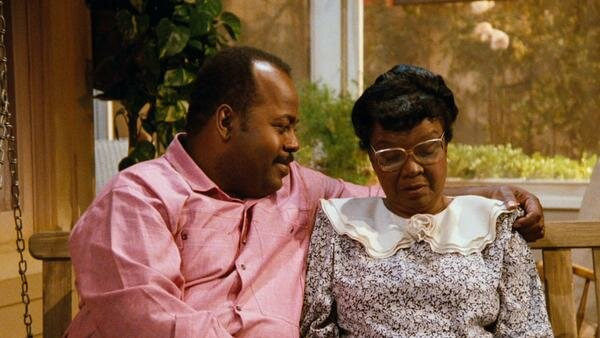 Family Matters — s01e01 — The Mama Who Came to Dinner