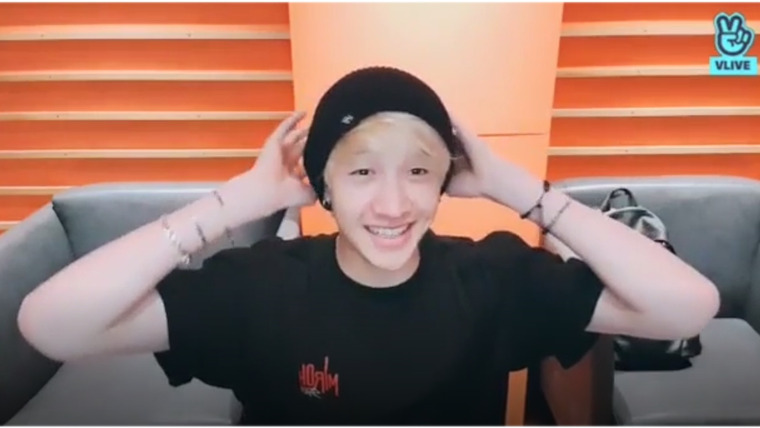Stray Kids — s2019e130 — [Live] Chan's Room 🐺 Episode 17