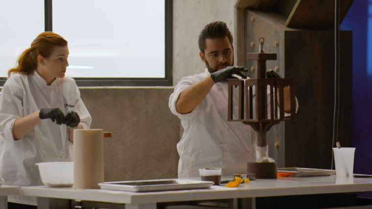 School of Chocolate — s01e04 — Chocolate Hanging by a Thread