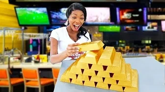 Мистер Бист — s08e34 — Tipping Waitresses With Real Gold Bars (Дал Официантке Реальные Золотые Слитки Чаевыми)