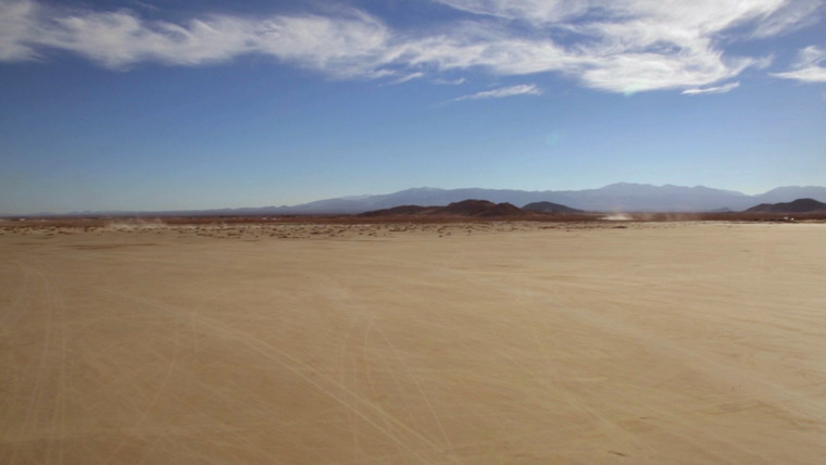 Big Red: The Original Outlaw Racer — s01e06 — El Mirage Dry Lake