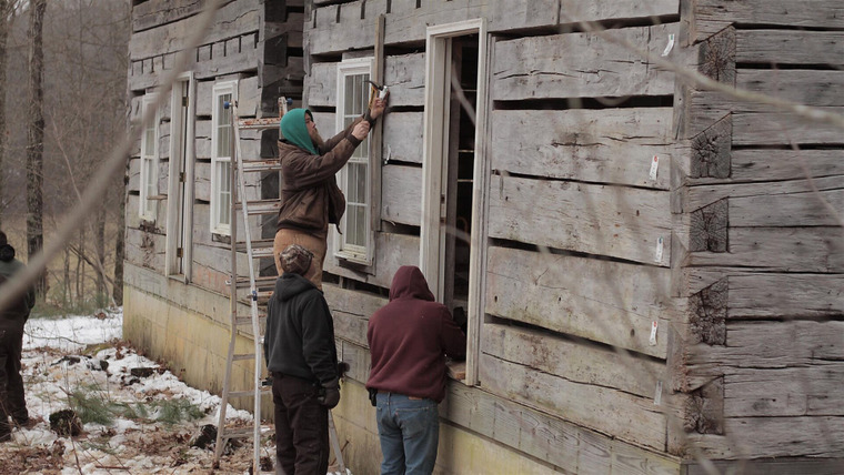 Barnwood Builders — s03e05 — Salvaging Rose's Cabin from the Woods