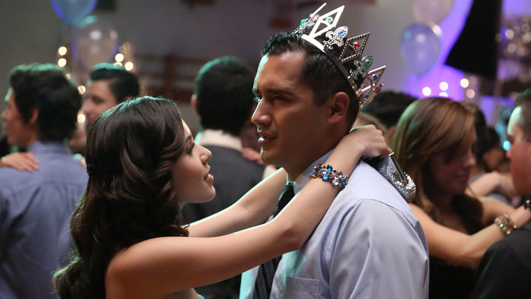 East Los High — s02e04 — The Queen of Ugly and the King of Fools