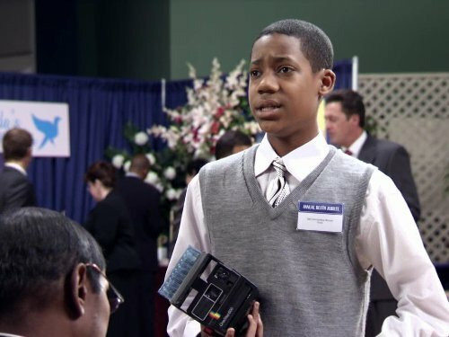 Everybody Hates Chris — s03e16 — Everybody Hates the BFD