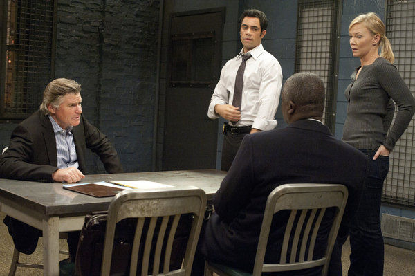 Law & Order: Special Victims Unit — s13e10 — Spiraling Down