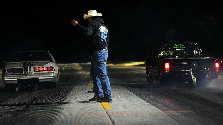 Street Outlaws: Fastest in America — s02e18 — Texas vs. Kentucky Grudge Night
