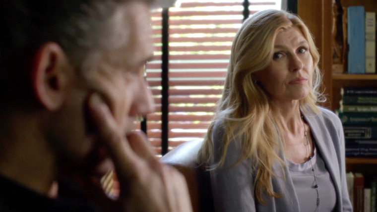 Dirty John — s01e05 — Lord High Executioner