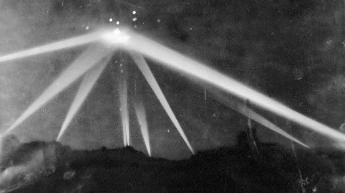History's Greatest Mysteries — s05e07 — The Battle of Los Angeles