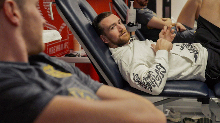 Добро пожаловать в Рексэм — s04e03 — Disney FC