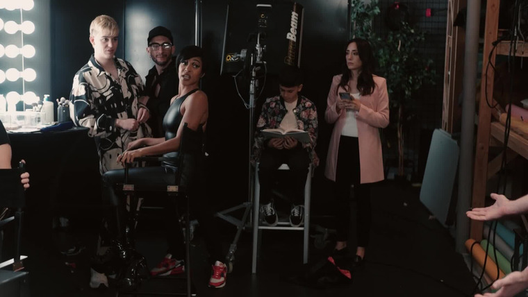 Off Shoot — s01e05 — Mister Big Guns