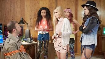 Project Mc² — s01e03 — Smart Is the New Cool