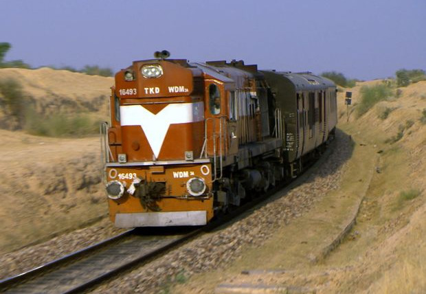 Mighty Trains — s02e03 — Maharaja's Express