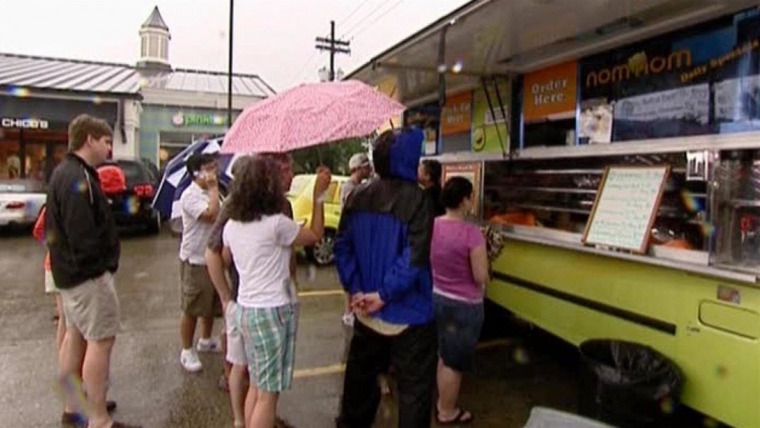 The Great Food Truck Race — s01e04 — The Big Uneasy