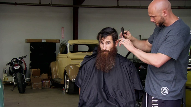 Fast N' Loud — s04e02 — Chopped Cabriolet and 'Vette Rescue