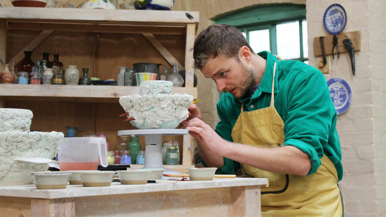 The Great Pottery Throw Down — s07e05 — Water Features and Hedgehog Houses