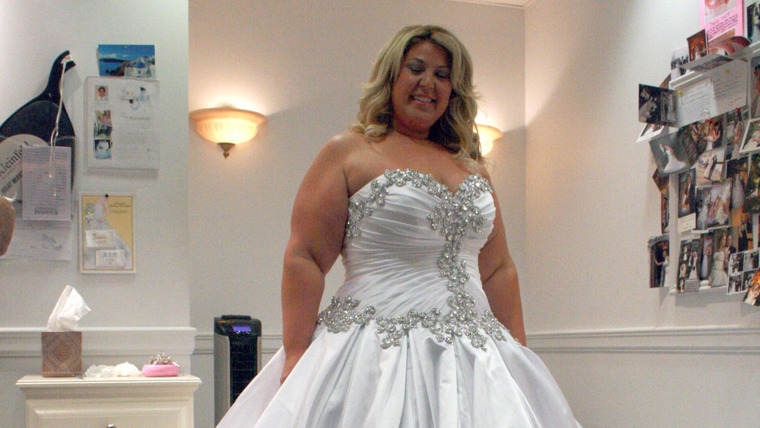 Say Yes to the Dress: Big Bliss — s02e17 — Fighting for the Bride
