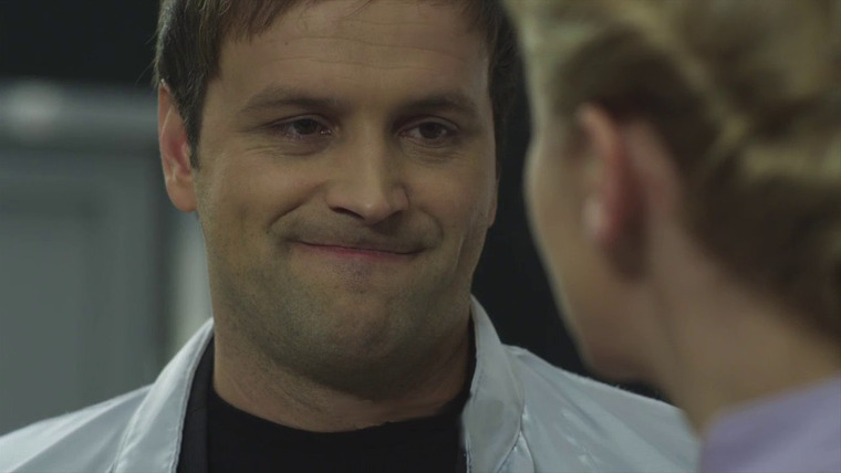 След — s12e16 — Экстренные меры