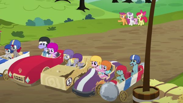 Мой маленький пони: Дружба – это чудо — s06e14 — The Cart Before the Ponies