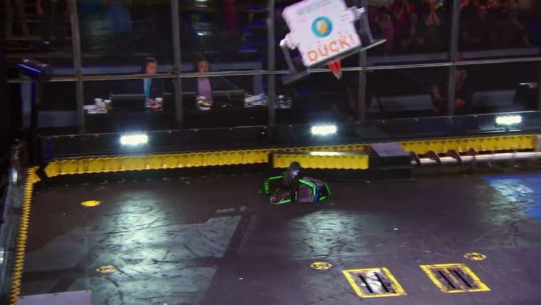 BattleBots — s04e04 — A Duck Only a Mother Could Love