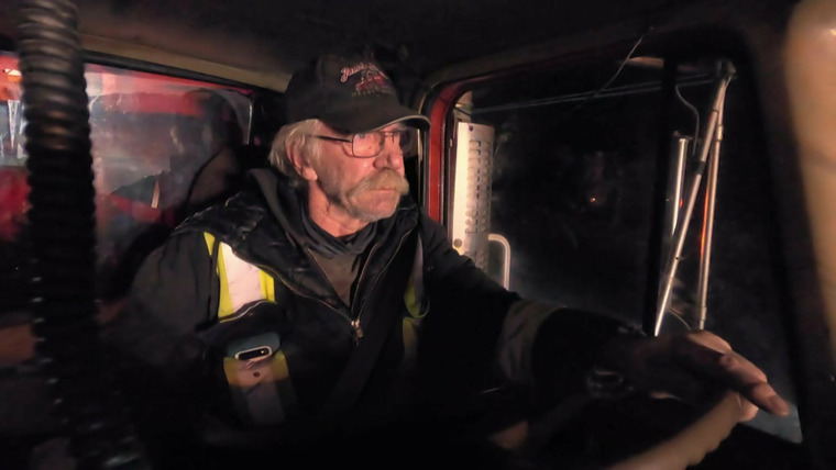 Highway Thru Hell — s11e03 — Wreck And Rebuild