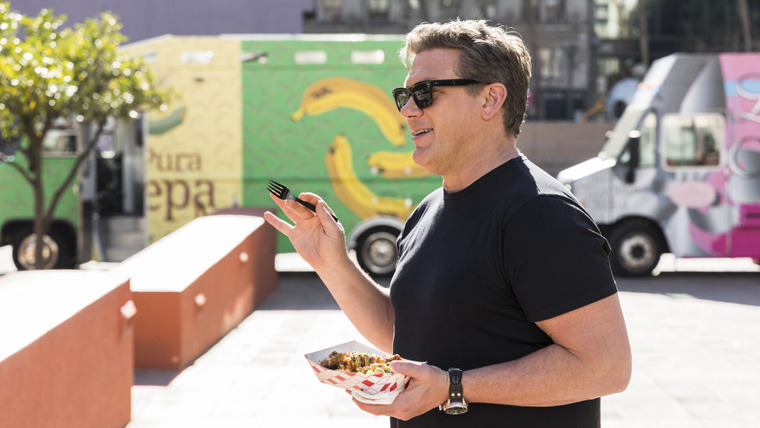 The Great Food Truck Race — s16e01 — This is Food Truck Heaven?