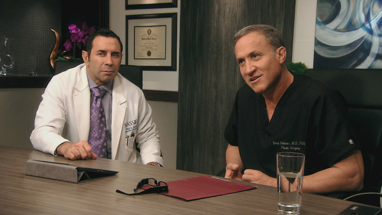 Botched — s02e11 — Say Yes to the Breasts