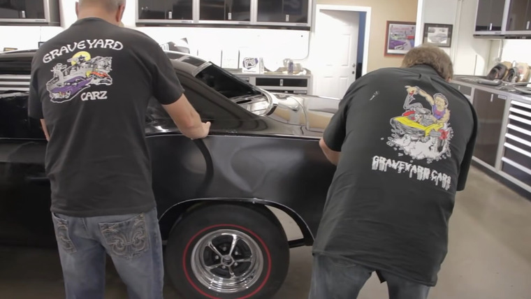 Graveyard Carz — s02e07 — Every Rose Has Its Thorn