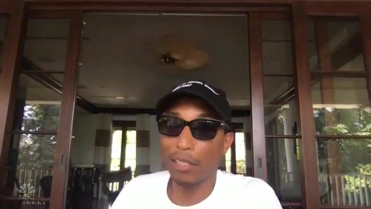Ночное шоу с Джимми Фэллоном — s2020e62 — At Home Edition: Pharrell Williams, Millie Bobby Brown