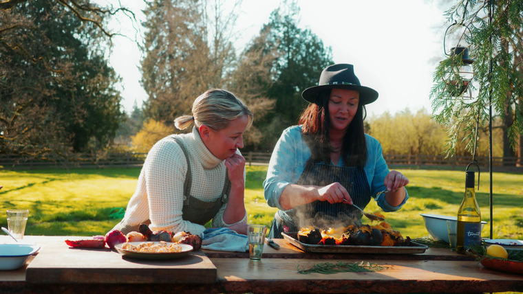 Getting Lost with Erin French — s01e05 — Oregon: Wine Country