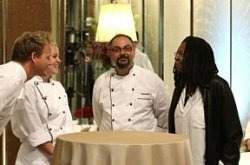 Hell's Kitchen — s04e14 — 2 Chefs Compete