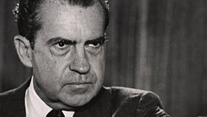 Американское приключение — s03e02 — Nixon: The Quest