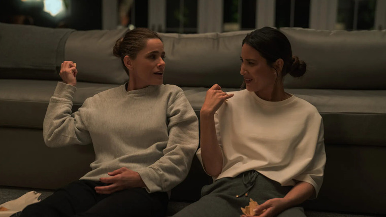 Друзья и соседи — s01e03 — Theoretical Herpes