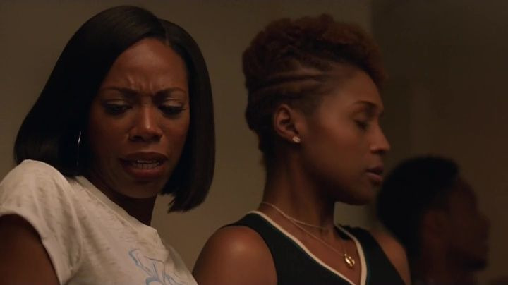Insecure — s02e01 — Hella Great