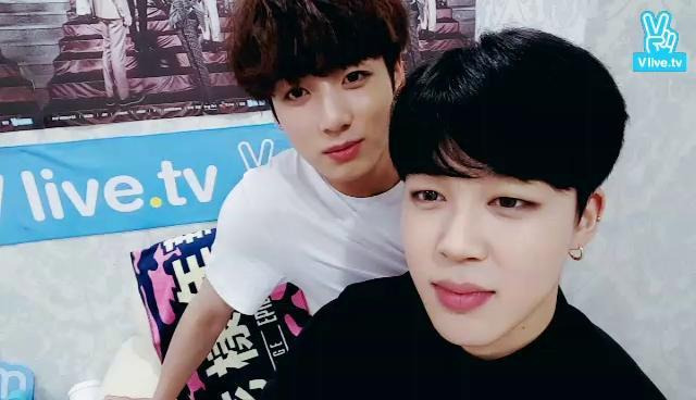 BTS on V App — s02e33 — BTS 화양연화 on stage : epilogue Live (JM and JK)