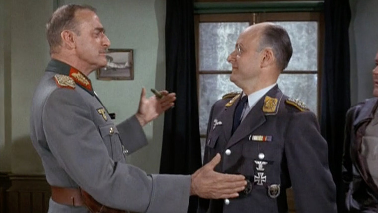 Hogan's Heroes — s01e04 — The Late Inspector General