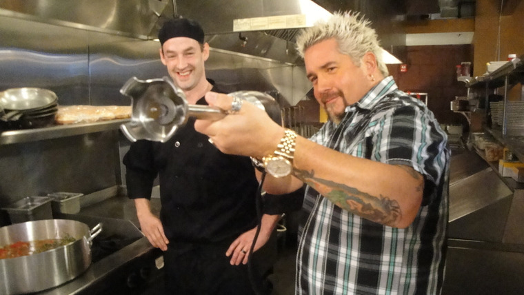 Diners, Drive-Ins and Dives — s2013e05 — Decadent Dishes