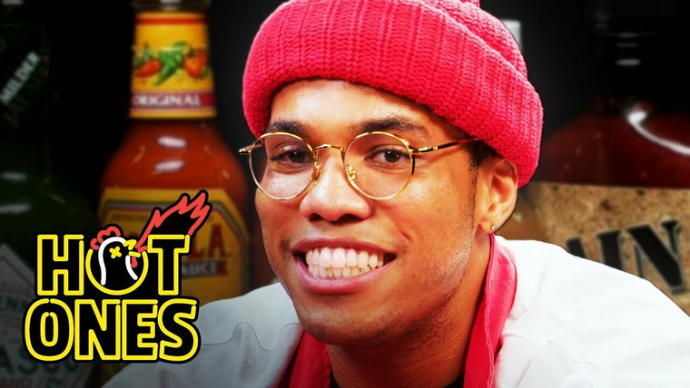 Горячие — s07e03 — Anderson .Paak Sings Hot Sauce Ballads While Eating Spicy Wings
