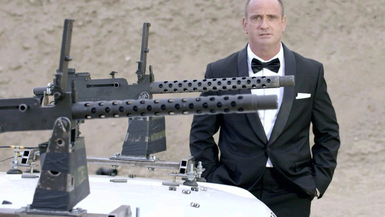 Hollywood Weapons — s02e02 — Bond, Terry Bond