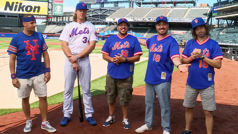 Impractical Jokers — s06e23 — Take Me Out at the Ballgame