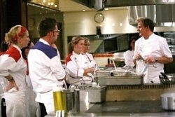Hell's Kitchen — s04e02 — 14 Chefs Compete