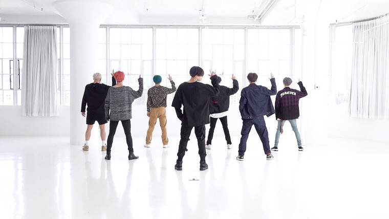 BTS on V App — s05e29 — BTS (방탄소년단) '작은 것들을 위한 시 (Boy With Luv)' Dance Practice