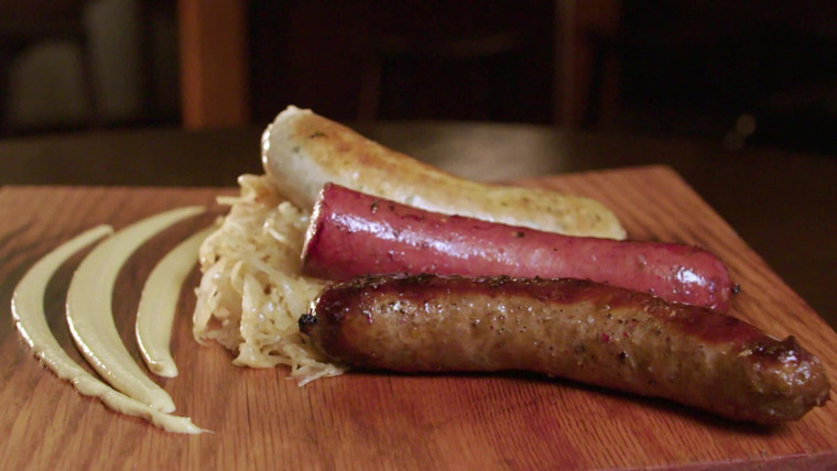 Man v. Food — s04e07 — Columbus, Ohio