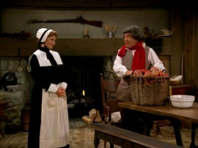 Счастливые дни — s06e12 — The First Thanksgiving
