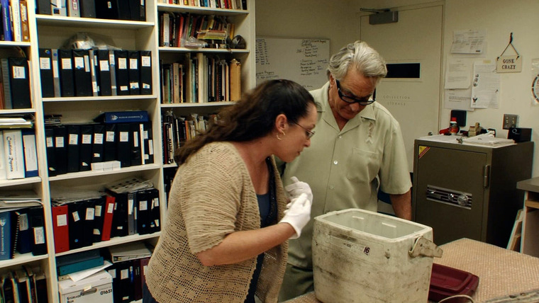 Storage Wars — s01e08 — Midnight in the Gardena Good and Evil