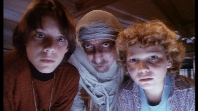 Эйри, Индиана — s01e05 — America's Scariest Home Video