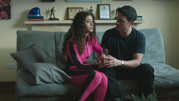 Romina Poderosa — s01e25 — Romina descubre que Calidoso está saliendo con Bedoya