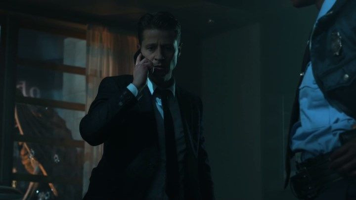 Gotham — s02e09 — Rise of the Villains: A Bitter Pill to Swallow
